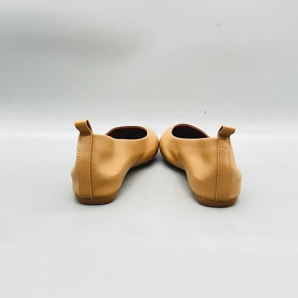 Andre Assous Shoes Womens 7.5 Beige Leather Featherweights Ballet Flats Slip On